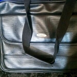 Black Men's leather laptop Briefcase Tote Bag proHt 16×12 has imperfections